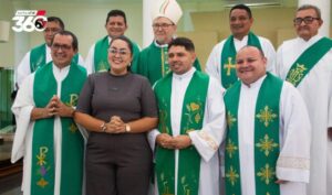 Macelly Veras participa de missa de posse canônica do novo pároco de Maués