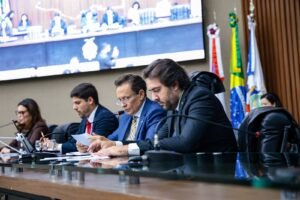 Projeto de Thiago Abrahim propõe inclusão do tema Educação Escolar Indígena nas escolas do Amazonas