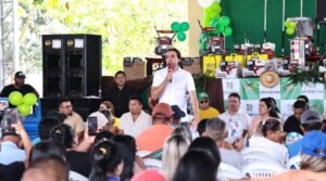 Deputado Thiago Abrahim entrega R$ 1 milhão em investimentos para o setor primário de Urucurituba